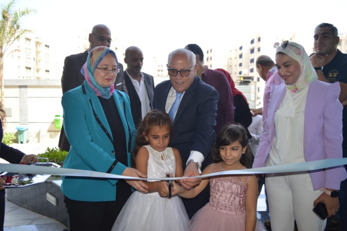 بورسعيد ..  المحافظ  في جولة تفقدية للمدارس