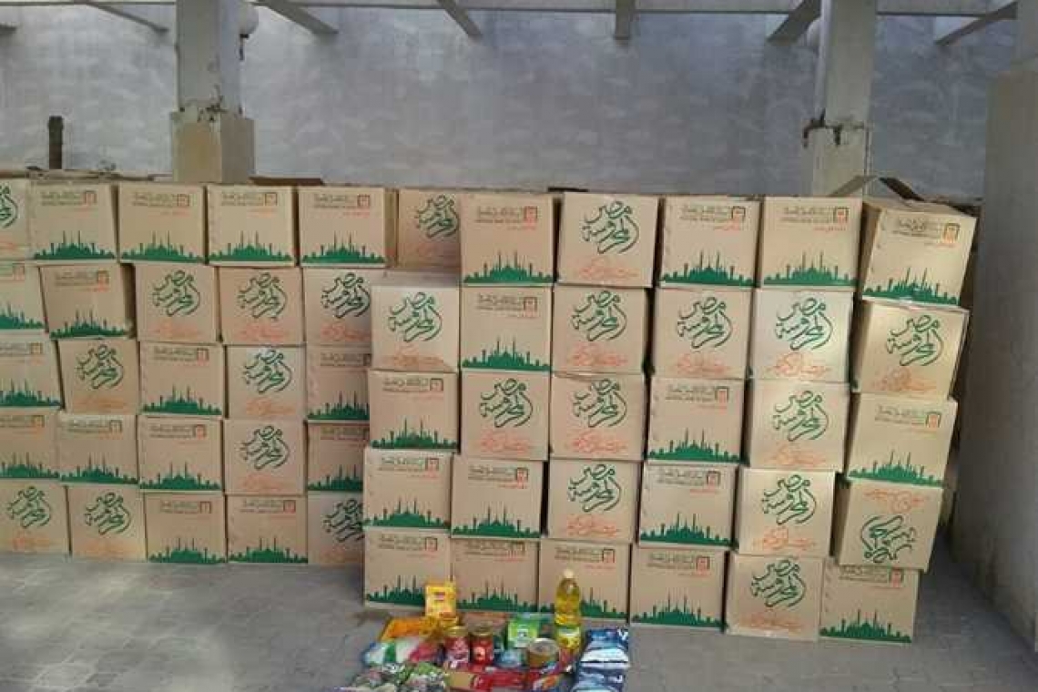 مديرية التضامن الاجتماعي توزع كراتين مواد غذائية .. الإسماعيلية