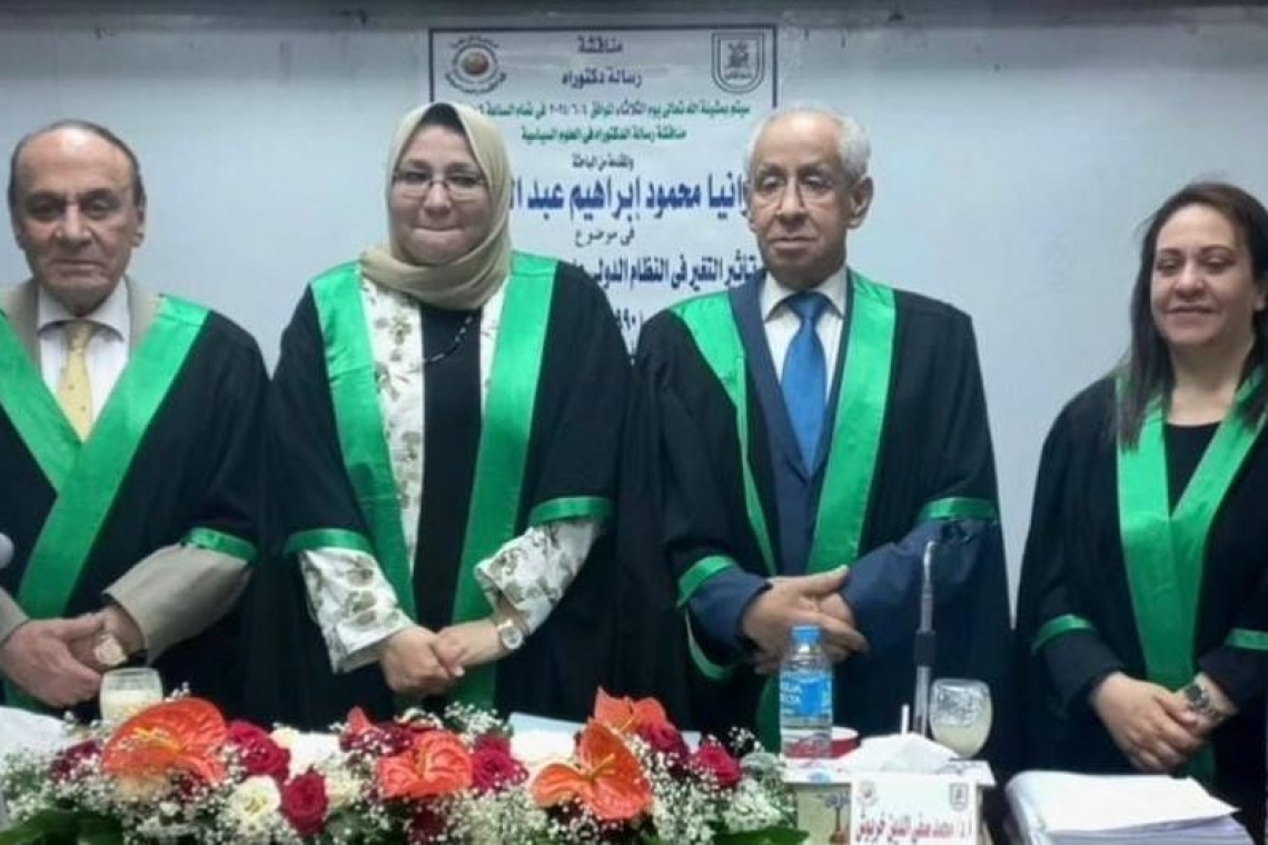 اللواء سمير فرج.. يلبي دعوة كلية الإقتصاد والعلوم السياسية بجامعة القاهرة