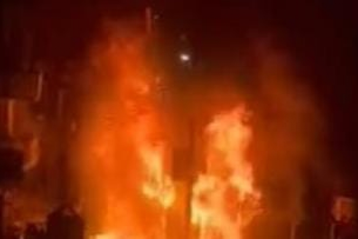 السيطرة علي حريق هائل بصيدلية بأبوسلطان الإسماعيلية