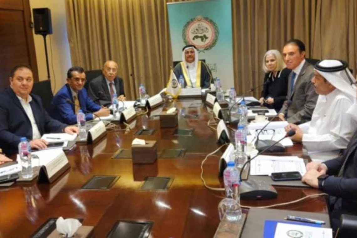 "المرصد العربي" يناقش إطلاق مؤتمراً سنوياً وجائزة عربية في مجال حقوق الإنسان