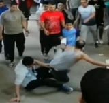 سحل مواطن وأسرته في شوارع السنبلاوين.. والسبب صادم