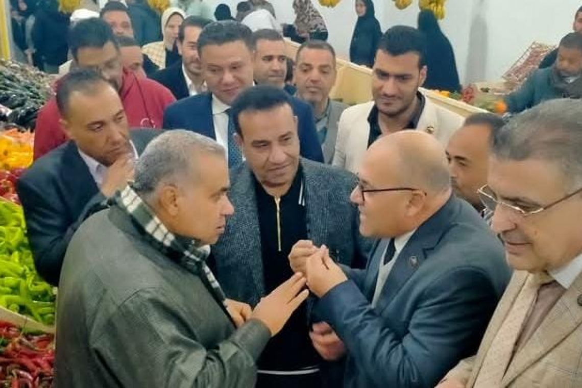 إفتتاح المنفذ الدائم للبيع بأسعار مخفضة لخدمة أهالي مركز التل الكبير بالإسماعيلية